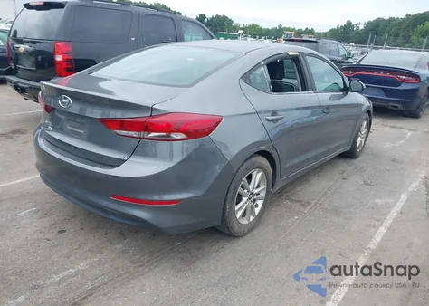 2018 Hyundai Elantra Se z USA, uszkodzony, nr VIN 5NPD74LF4JH282460